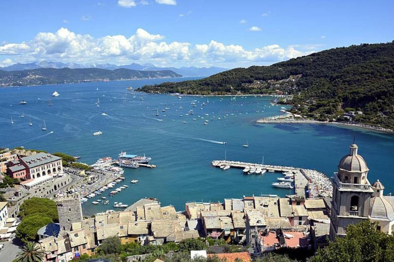 Casa Vacanze Ilaria Διαμέρισμα Ceparana Εξωτερικό φωτογραφία